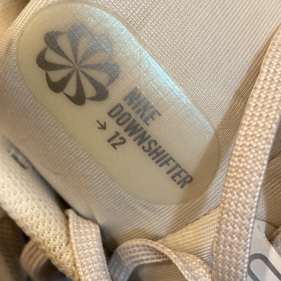 Nike Downshifter 12 - Picture 7 of 8